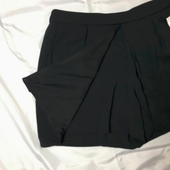 New ABS Allen Schwarts Skort Skirt/Shorts Black Side Zip with Pockets 90s Y2K - Picture 3 of 6